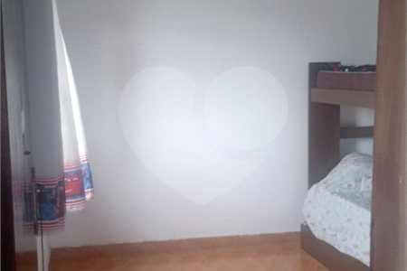 Casa à venda com 3 quartos, sendo 1 suíte,  em Jardim Jussara, Mogi das Cruzes, SP