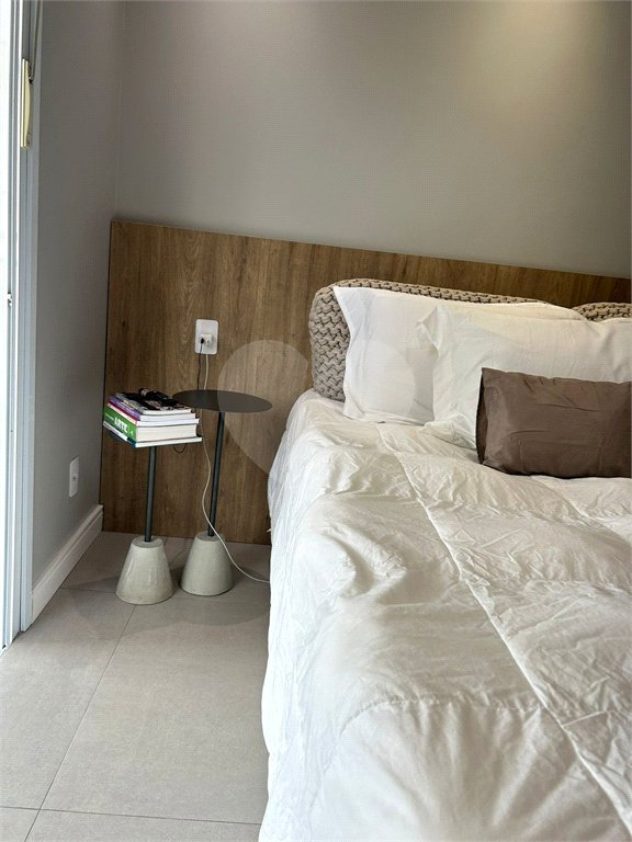 Apartamento à venda com 3 quartos, sendo 1 suíte, em Vila Scarpelli, Santo André, SP