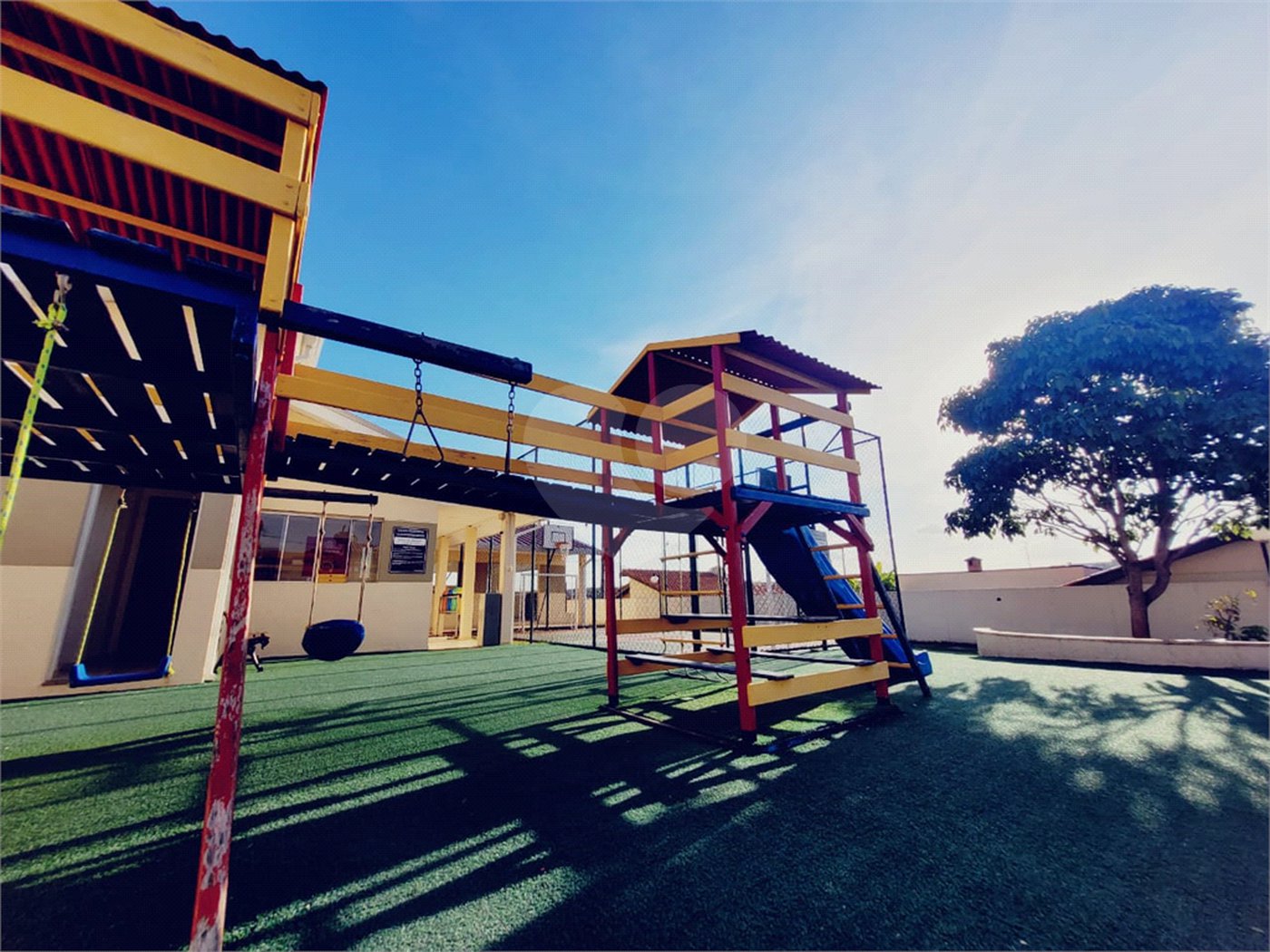Casa à venda com 2 quartos, sendo 1 suíte, no condomínio Villa das Palmeiras, Indaiatuba - SP