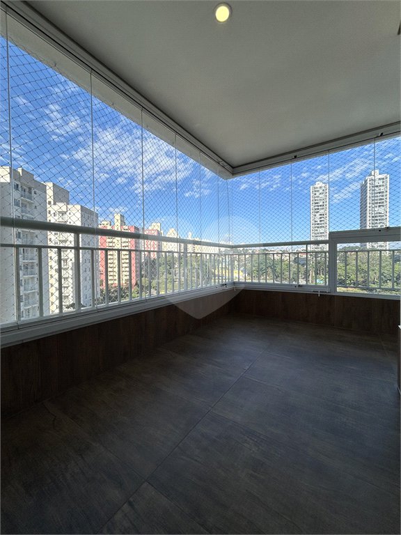 Apartamento à venda com 3 quartos, sendo 1 suíte, em Jardim Umarizal, São Paulo, SP