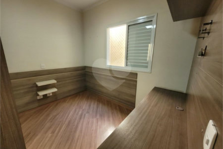 Casa à venda com 3 quartos, sendo 1 suíte,  no condomínio Maximus I, São Paulo - SP