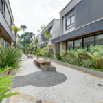 Casa à venda com 4 suítes no condomínio Venezia, São Paulo - SP