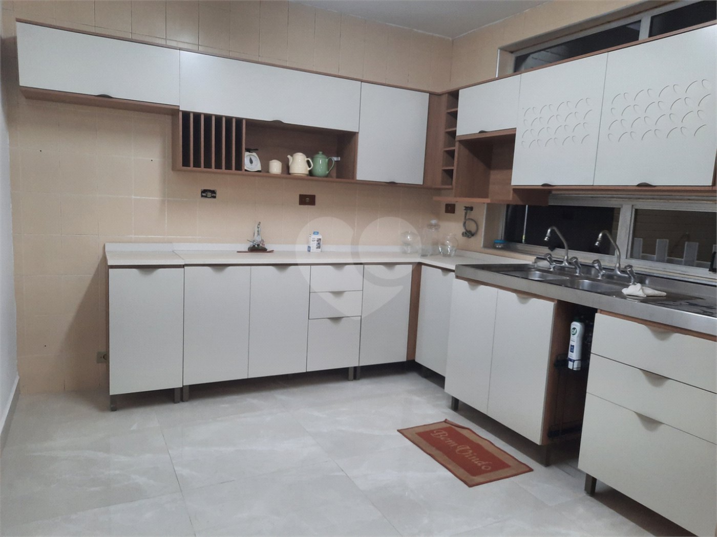 Casa Térrea à venda com 3 quartos, sendo 2 suítes,  em Jardim Marajoara, São Paulo, SP