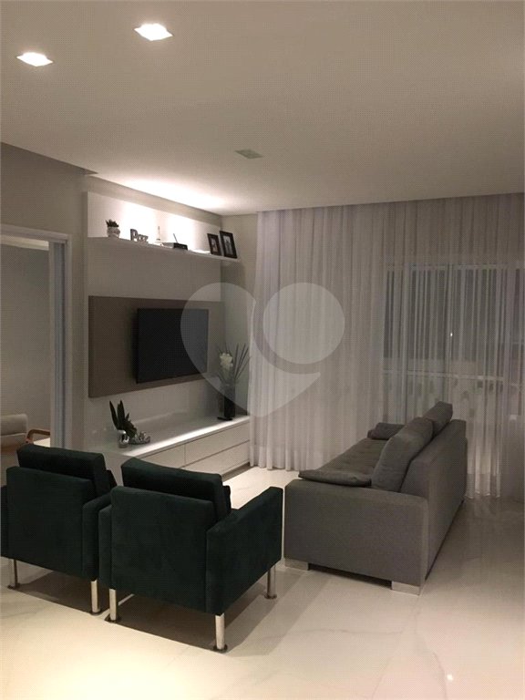 Apartamento à venda com 4 suítes em Vila Oliveira, Mogi das Cruzes, SP