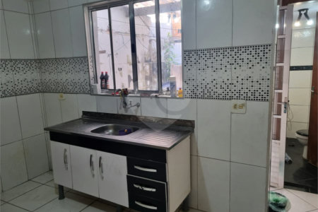 Sobrado para alugar com 2 quartos em Jardim Leonor Mendes de Barros, São Paulo, SP