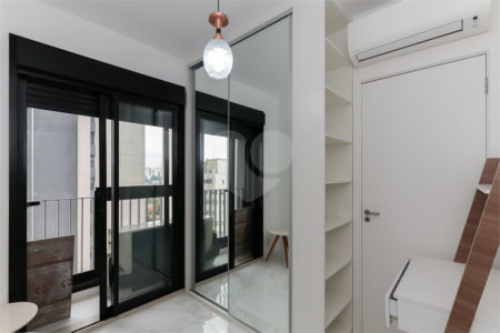 Apartamento à venda com 2 quartos, sendo 1 suíte, em Perdizes, São Paulo, SP