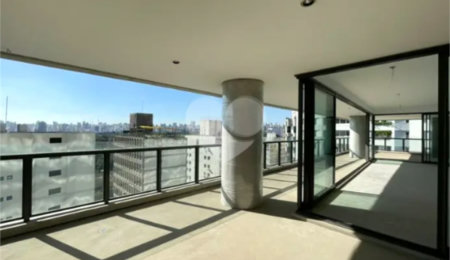 Apartamento à venda com 3 suítes em Itaim Bibi, São Paulo, SP