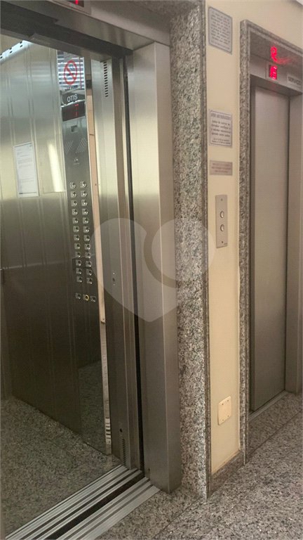 Apartamento à venda com 1 quarto em Santana, São Paulo, SP