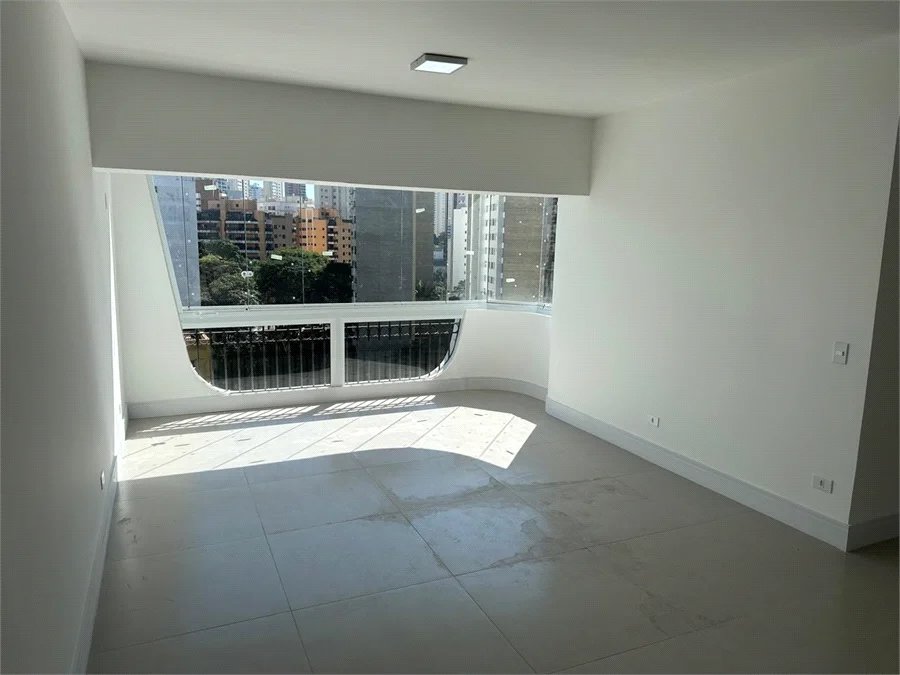 Apartamento à venda com 3 quartos, sendo 2 suítes, em Jardim Ampliação, São Paulo, SP