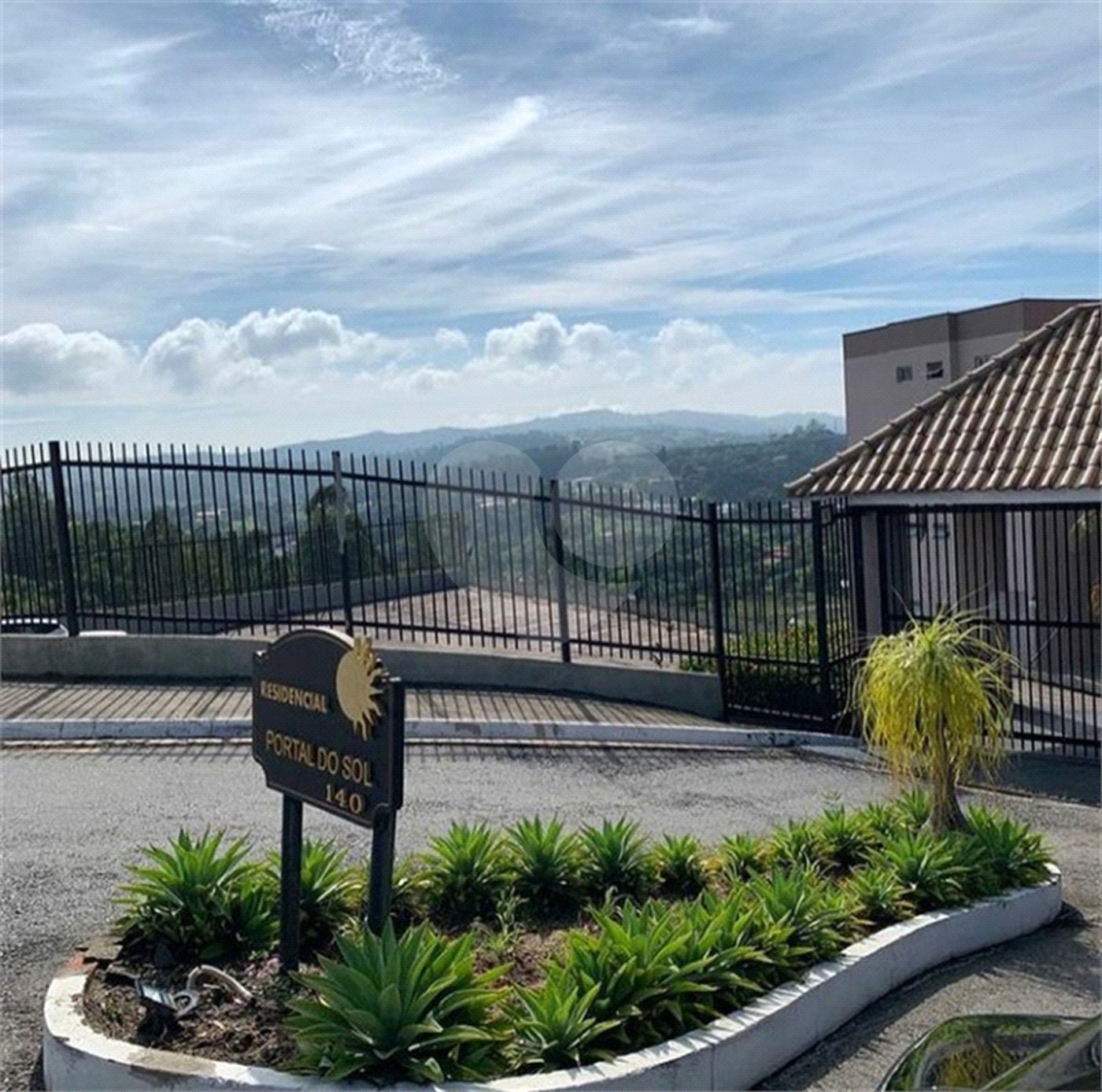 Apartamento à venda com 3 quartos, sendo 1 suíte, em Pinheirinho, Vinhedo, SP
