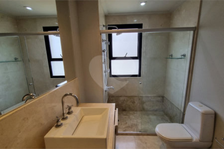 Apartamento para alugar com 6 quartos, sendo 4 suítes,  em Panamby, São Paulo, SP