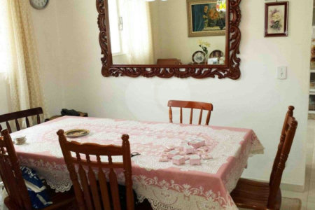 Sobrado à venda com 3 quartos, sendo 2 suítes, em Jardim Marajoara, São Paulo, SP