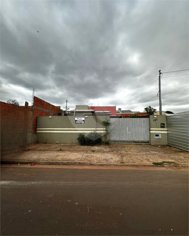 Casa à venda com 2 quartos em Residencial Ponta Porã I, Ponta Porã, MS