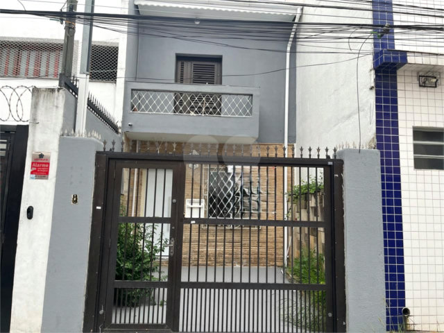 Sobrado à venda ou para alugar com 4 quartos, sendo 1 suíte,  em Santana, São Paulo, SP