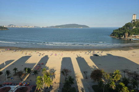 Apartamento com 3 dormitórios à venda, 175 m² por R$ 950.000,00 - Itararé - São Vicente/SP