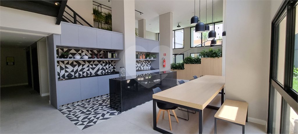 Apartamento à venda ou para alugar com 1 quarto em Perdizes, São Paulo, SP