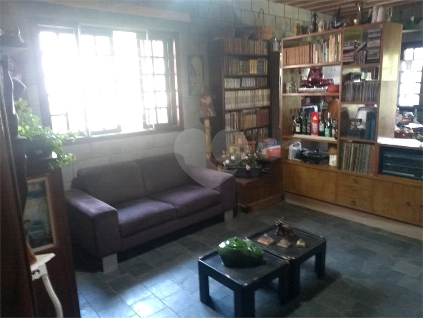 Casa à venda com 3 quartos, sendo 1 suíte, no condomínio Cinco Lagos, Mairiporã - SP