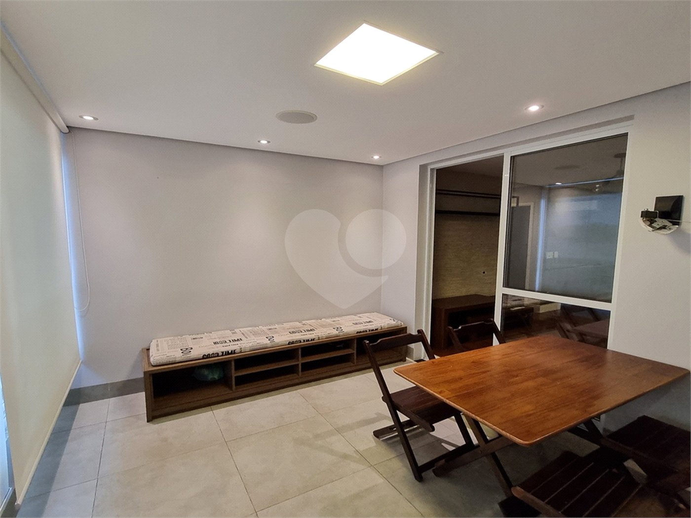 Apartamento à venda com 2 quartos, sendo 1 suíte, em Santa Teresinha, São Paulo, SP