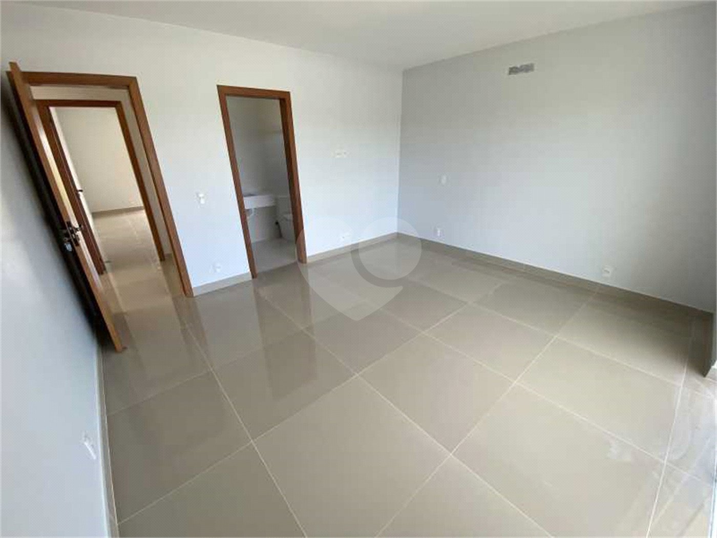 Casa à venda com 4 suítes em Ogiva, Cabo Frio, RJ