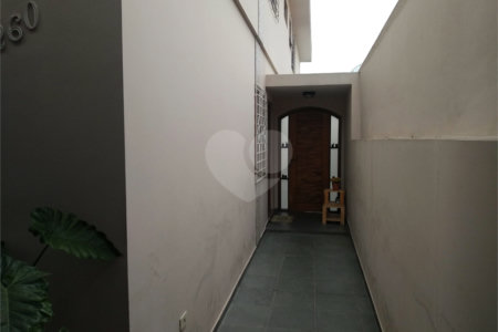 Sobrado à venda com 4 quartos, sendo 2 suítes,  em City Campo Grande, São Paulo, SP