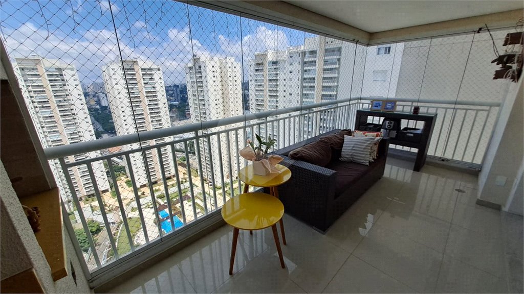 Apartamento à venda com 3 quartos, sendo 1 suíte,  no Centro, São Bernardo do Campo, SP