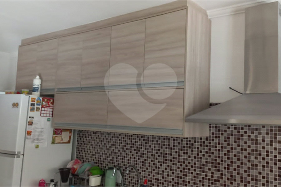 Casa à venda com 3 quartos, sendo 1 suíte, no condomínio Sausalito, Mairiporã - SP