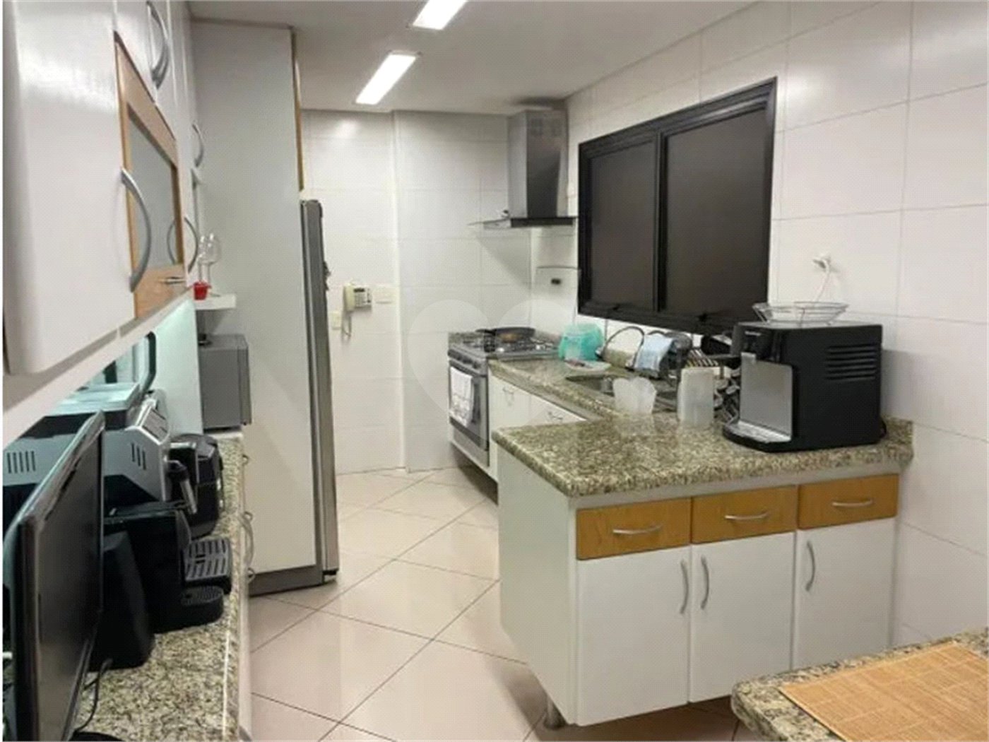 Apartamento para alugar com 4 quartos, sendo 2 suítes, em Vila Andrade, São Paulo, SP