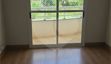 Apartamento à venda com 3 quartos, sendo 1 suíte,  em Santa Terezinha, Paulínia, SP