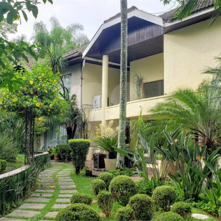 Casa à venda com 4 suítes no condomínio Espaço Natureza, São Paulo - SP