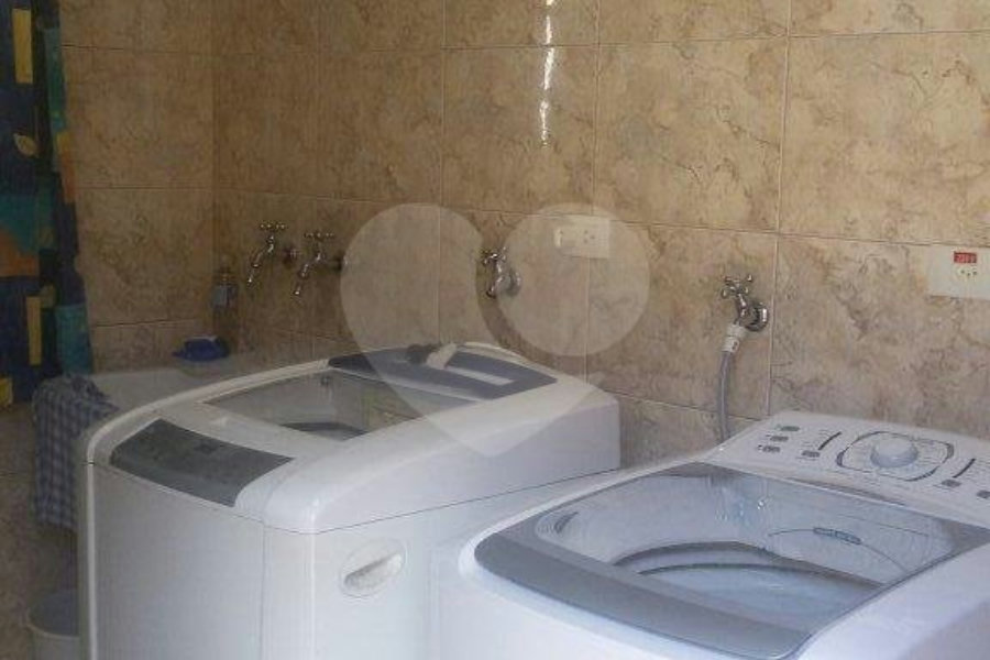 Sobrado à venda com 3 suítes em Vila Nova Cachoeirinha, São Paulo, SP
