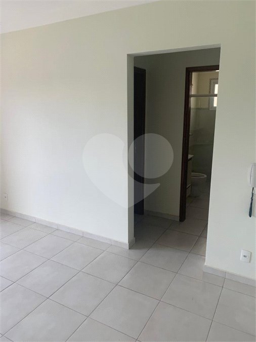 Apartamento à venda com 2 quartos em Jardim Três Marias, Salto, SP