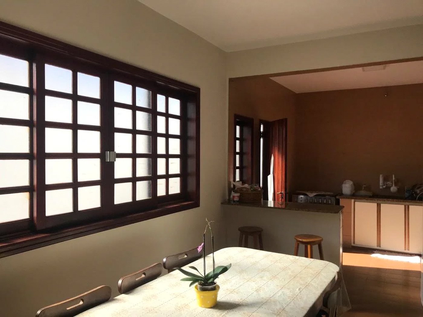 Casa à venda com 2 quartos, sendo 1 suíte,  em Lapa de Baixo, São Paulo, SP
