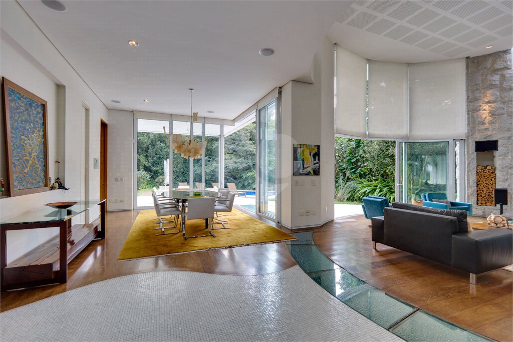 Casa à venda com 5 suítes em Alto da Boa Vista, São Paulo, SP