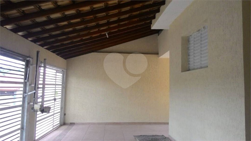 Casa à venda com 3 quartos, sendo 1 suíte, em Vila São Francisco, Suzano, SP