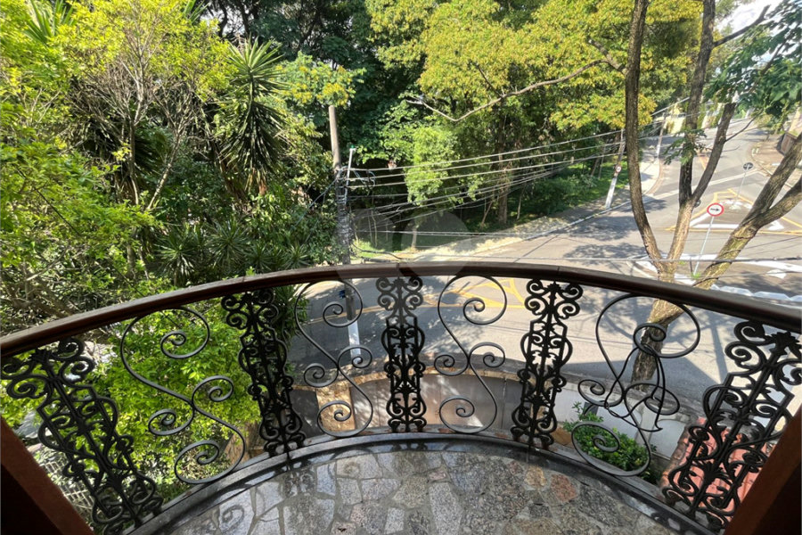 Sobrado à venda com 4 quartos, sendo 3 suítes, em Palmas do Tremembé, São Paulo, SP