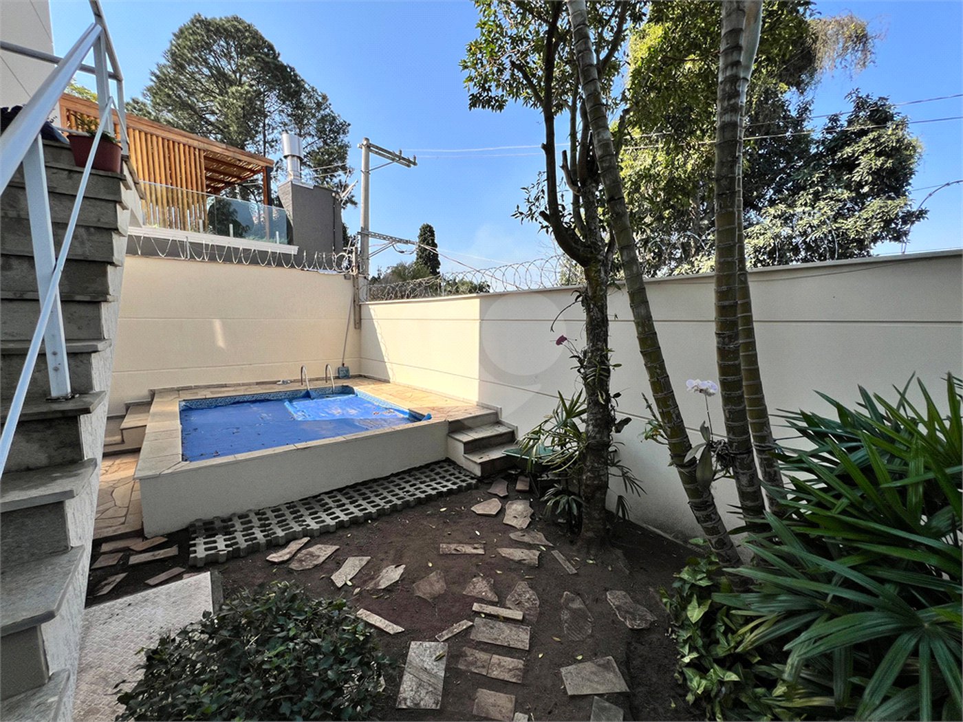 Casa à venda com 4 suítes no condomínio Residencial Cantareira, São Paulo - SP
