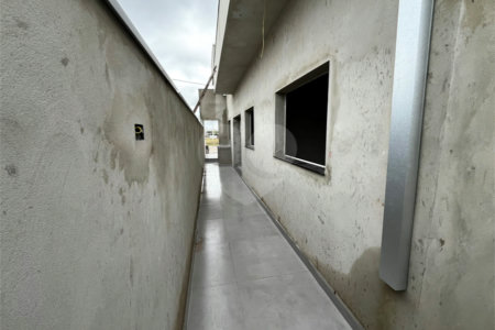 Casa à venda com 3 quartos, sendo 1 suíte, no condomínio Residencial Tivolli, Itapetininga - SP
