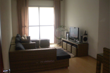 Apartamento à venda com 2 quartos em Jardim Ivana, São Paulo, SP