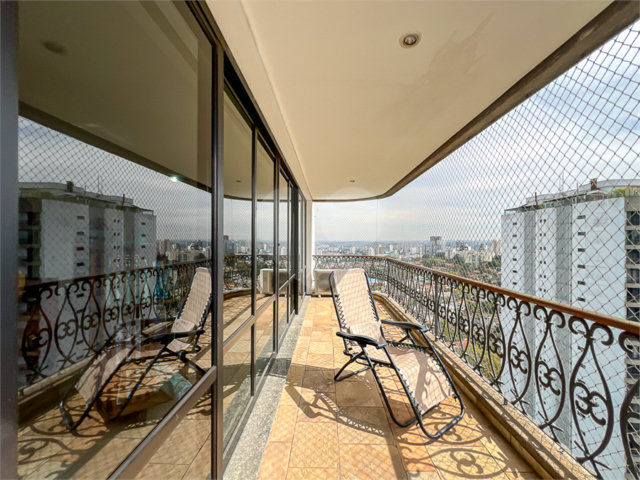 Apartamento à venda ou para alugar com 4 suítes em Alto da Boa Vista, São Paulo, SP