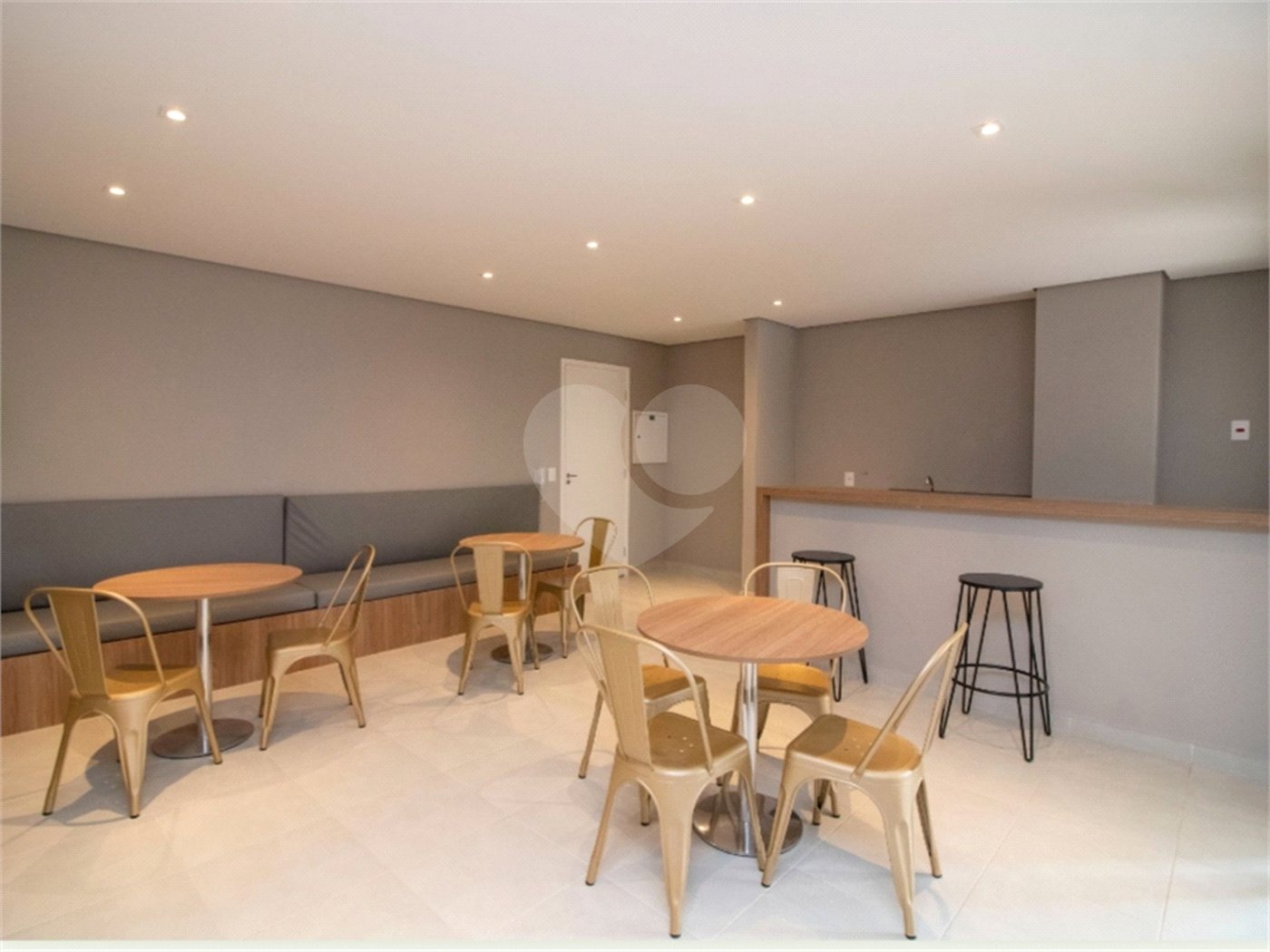 Apartamento à venda com 2 quartos em Parque Arariba, São Paulo, SP