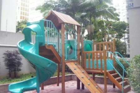 Apartamento à venda com 4 quartos, sendo 3 suítes, em Itaim Bibi, São Paulo, SP