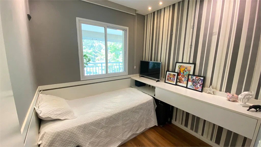 Apartamento à venda com 3 quartos, sendo 1 suíte, em Vila Andrade, São Paulo, SP