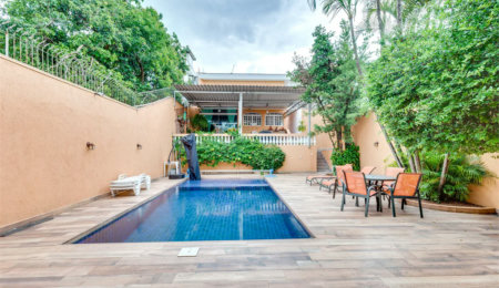 Casa à venda com 4 quartos, sendo 1 suíte, em Brooklin Paulista, São Paulo, SP