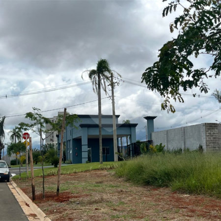 Terreno à venda no condomínio Residencial Quinta das Palmeiras, Itapetininga - SP