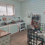 Casa à venda com 3 quartos, sendo 2 suítes, no condomínio Rio Bon, Rio de Janeiro - RJ