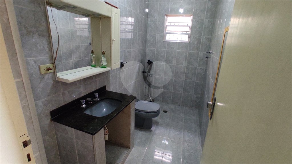 Sobrado à venda com 3 quartos, sendo 1 suíte, em Tremembé, São Paulo, SP