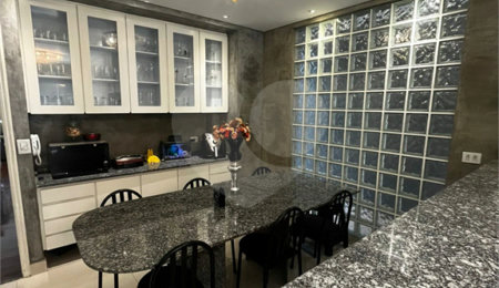 Sobrado à venda com 3 quartos, sendo 1 suíte,  em Olímpico, São Caetano do Sul, SP