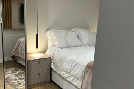 Apartamento à venda com 2 quartos, sendo 1 suíte, em Santo Amaro, São Paulo, SP