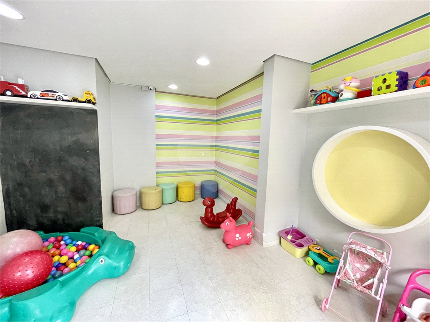 Apartamento à venda com 3 quartos, sendo 1 suíte, em Jaçanã, São Paulo, SP