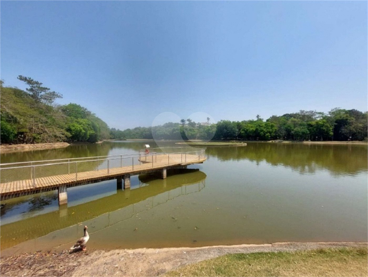Casa à venda com 4 suítes no condomínio Reserva Colonial, Valinhos - SP